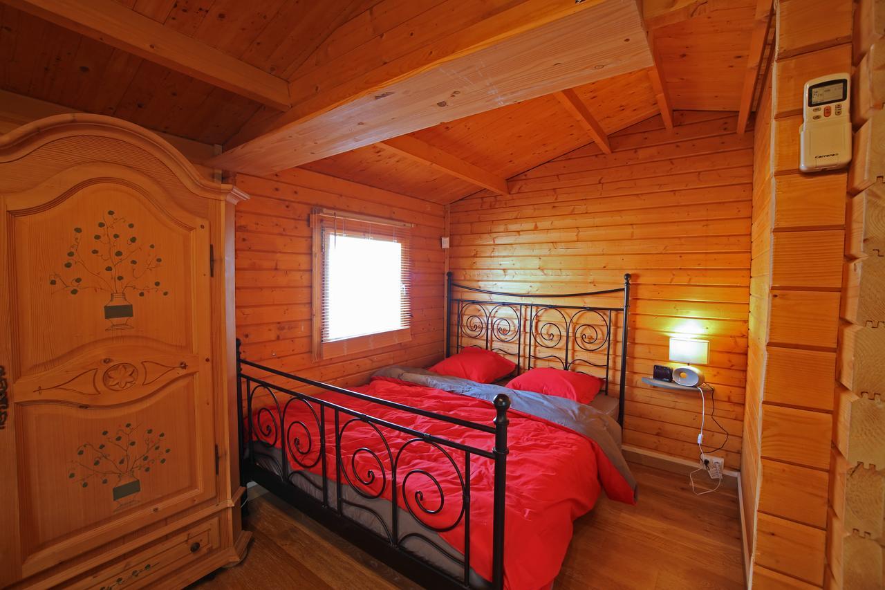 La Lavande Camaret-sur-Aigues Номер фото